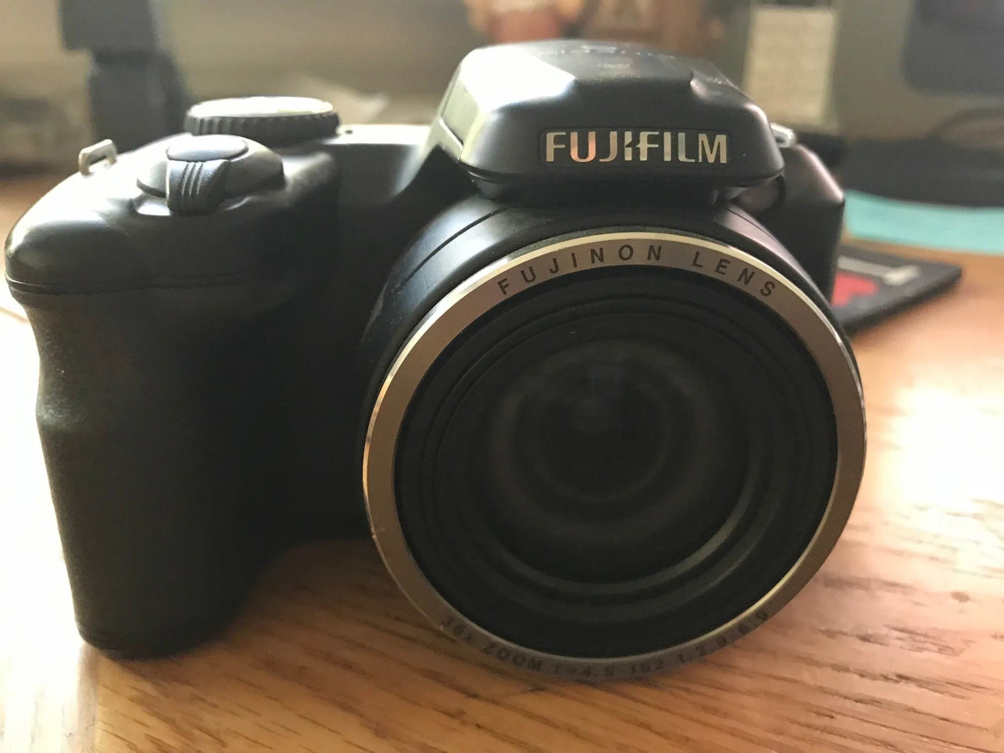 Fujifilm Finepix S8630 Camera Bundle 36X Zoom 16MP HD Video Compact Design