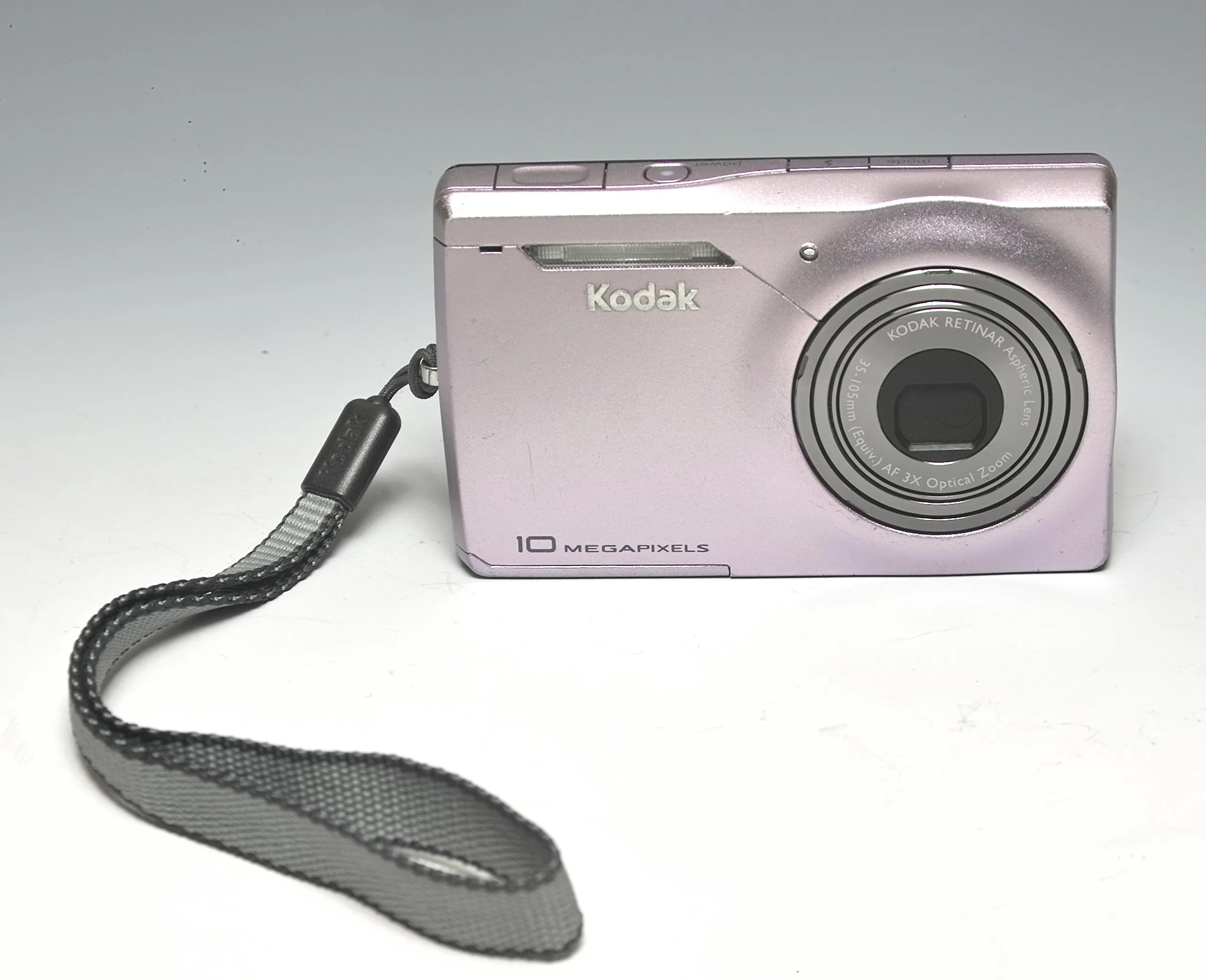 Kodak Easyshare M1033 10 MP Digital Camera with 3x Optical Zoom in Pink