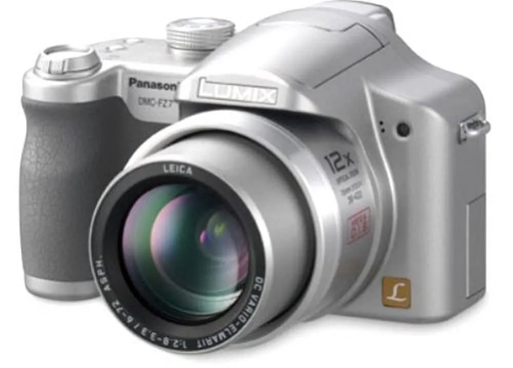 Panasonic DMC-FZ7S 6MP Digital Camera with 12x Optical Zoom and MEGA Optical Stabilization