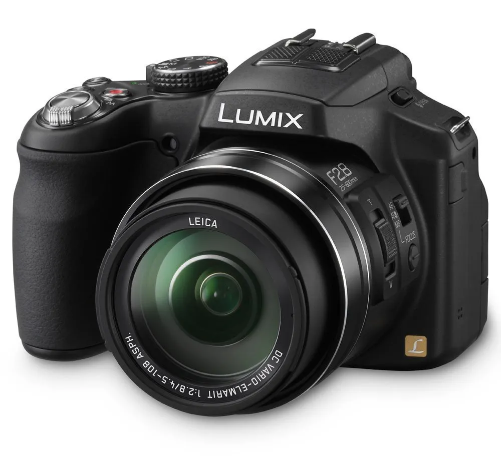 Panasonic Lumix DMC-FZ200 12.1MP Digital Camera with 24x Optical Zoom, Black