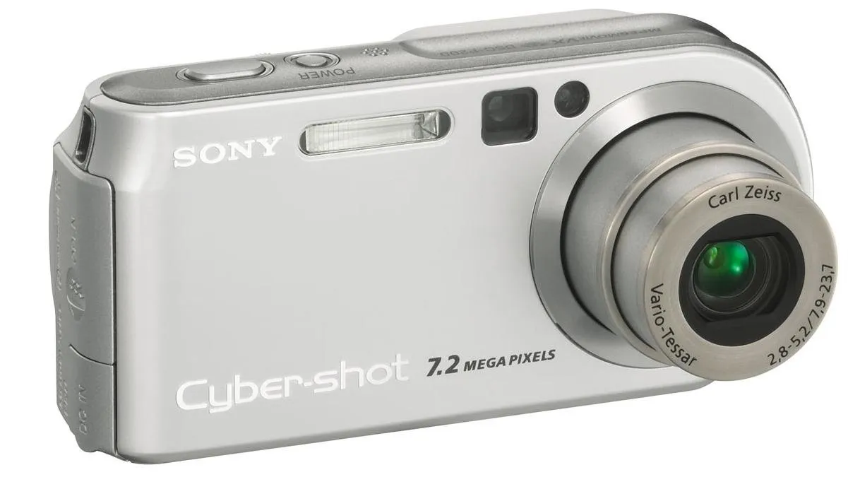 Sony Cyber-shot DSC-P200 Digital Camera - 7.2MP, 3x Optical Zoom, Compact Design