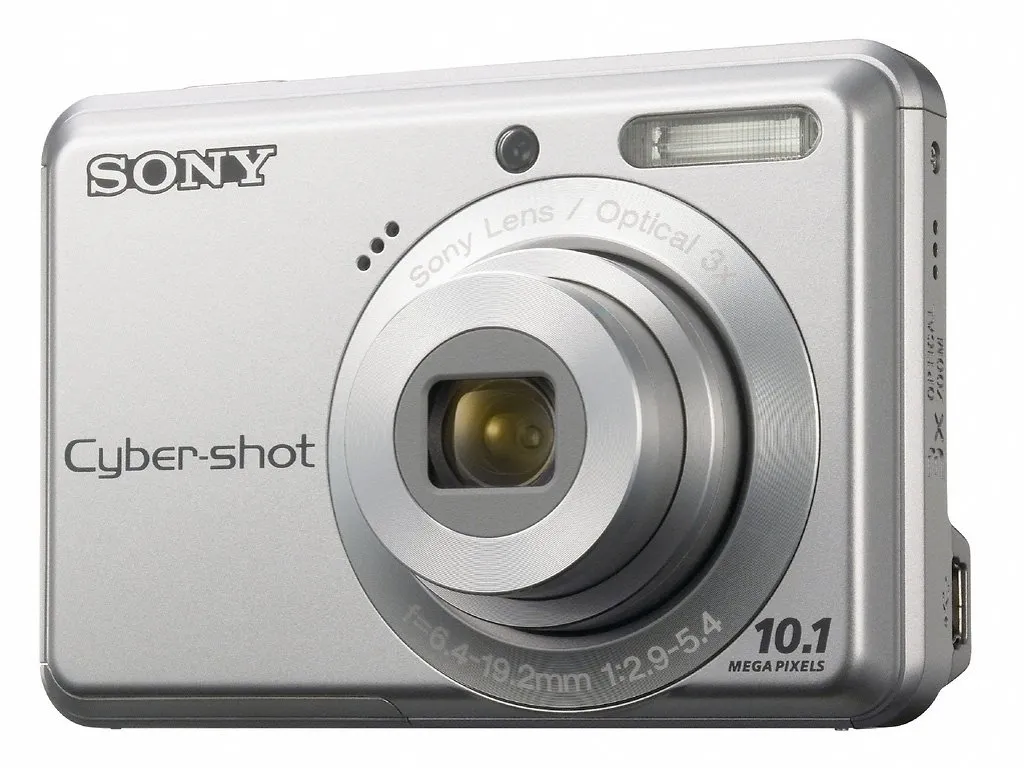 Sony Cyber-shot DSC-S930 10MP Digital Camera Silver with 3x Zoom, LCD, Image Stabilization